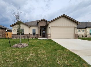 712 Eagle Claw Dr, Salado, TX 76571