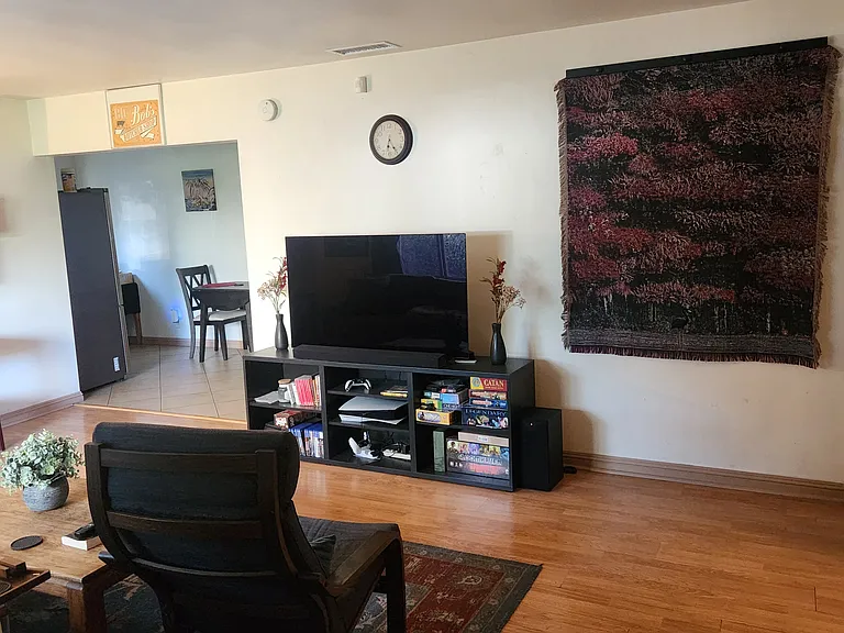 414 N Shelton St #A — Photo 2