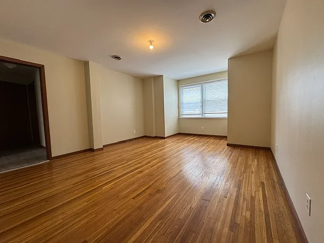 9 James St #1 — Photo 4