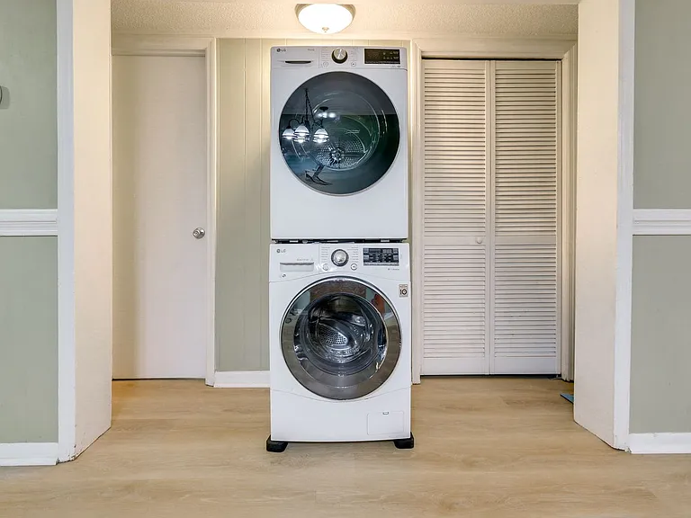 Washer/Dryer