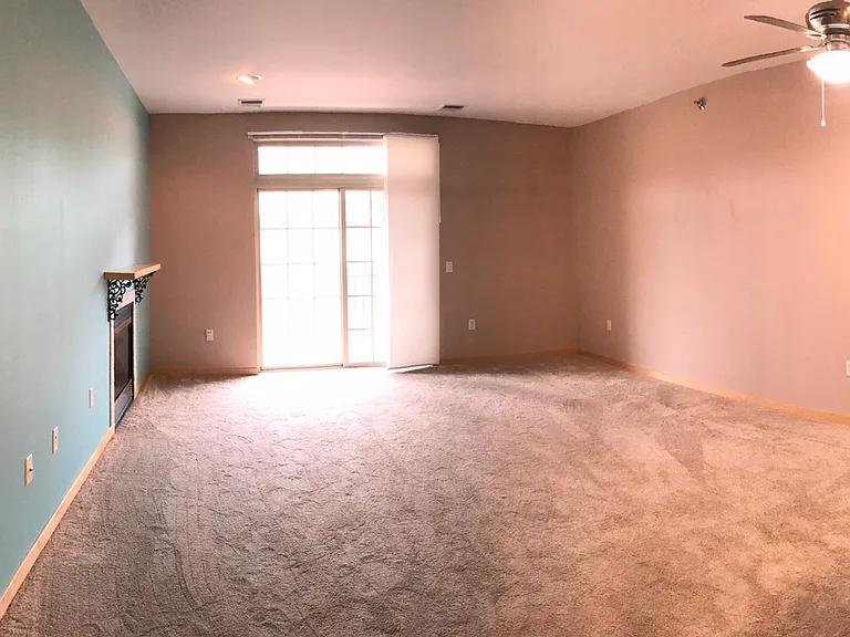 201 E Lane St #2 — Photo 3