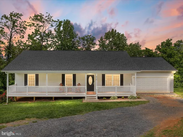 930 Mountain Heights Rd, Front Royal, VA 22630