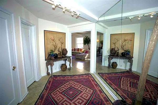 Sold by Ann Weintraub, Ltd. | media 17