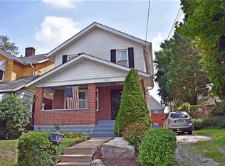 1545 Alverado Ave, Pittsburgh, PA