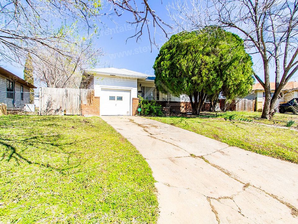 1st image of 2805 NW 23rd St