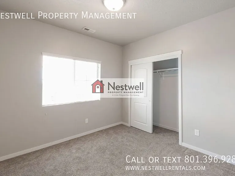 127 E Jordan Ridge Blvd #412 — Photo 5