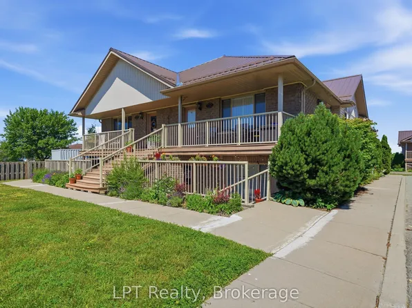 37 Lake Breeze Ct #5A, Prince Edward County, ON K0K 3L0