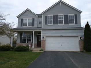 250 Kildeer Dr, Woodstock, IL 60098