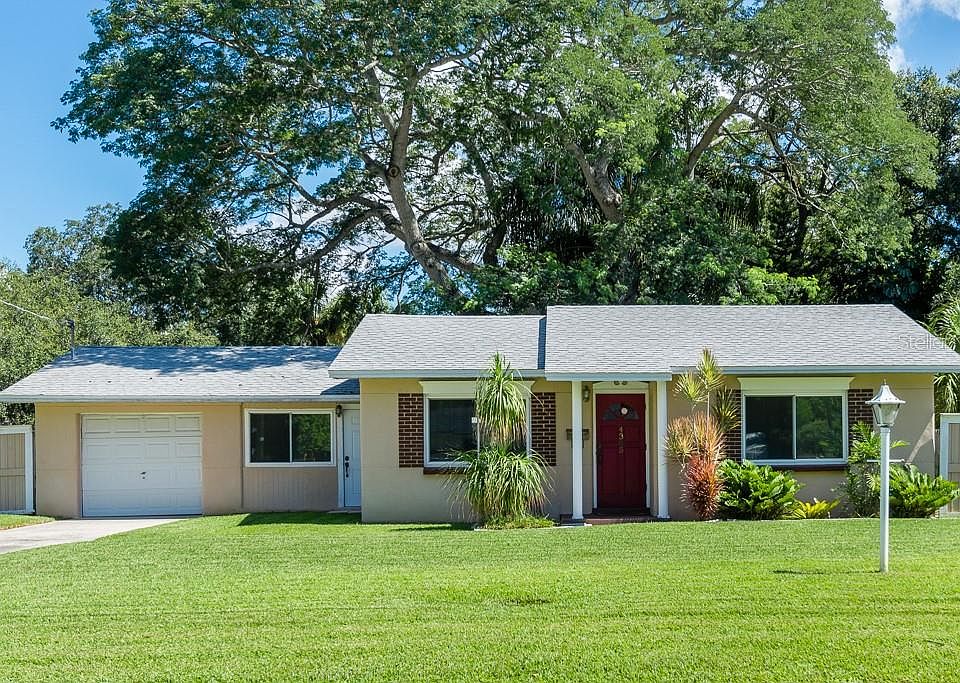 1st image of 4305 W Palmira Ave