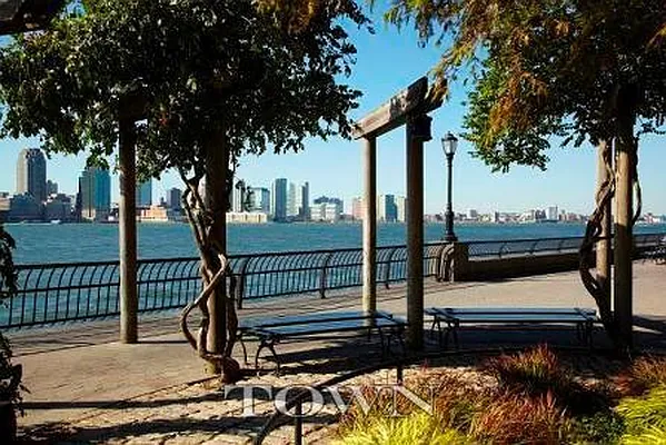 Sold by Town Residential | media 24