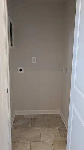 31 Anthem St Photo 1