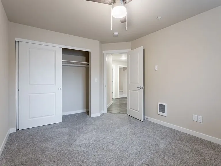 501 NE 112th Ave — Photo 10