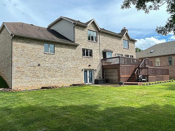 4th image of 300 Dublin Dr