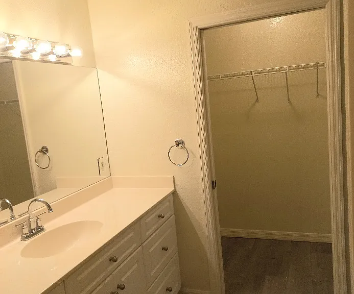 307 Dante Dr — Photo 29
