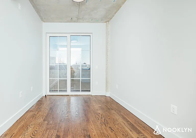 31-19 37th Ave #3G — Photo 11
