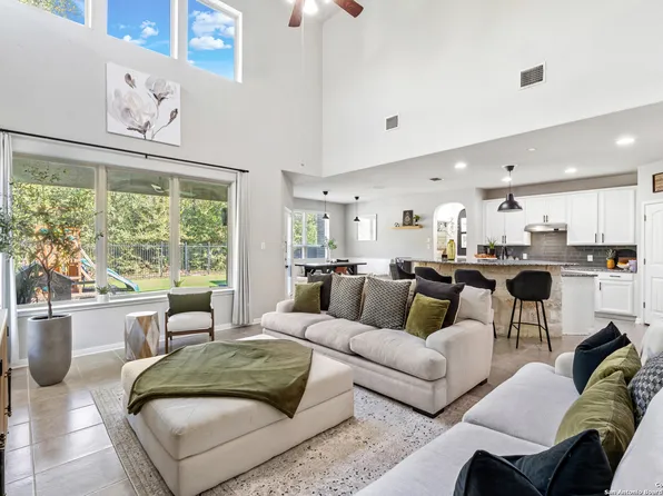 10515 Cima, Helotes, TX 78023