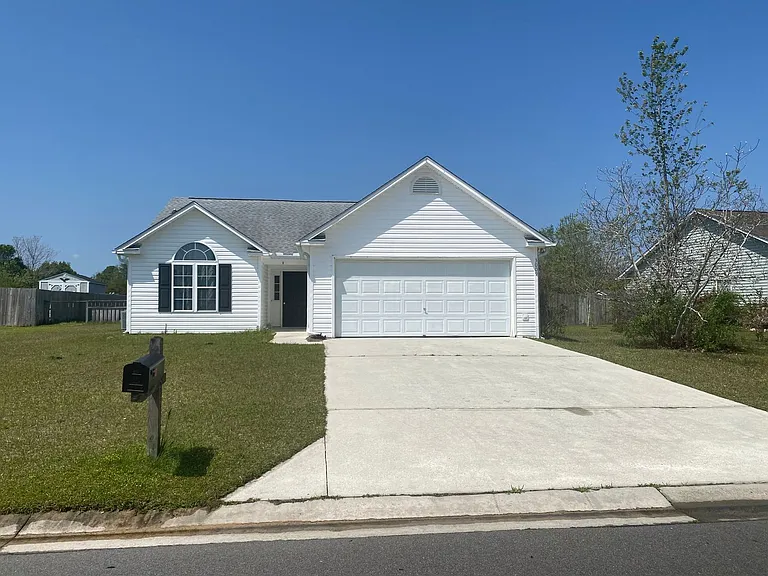 3009 Nevan Ln — Photo 1