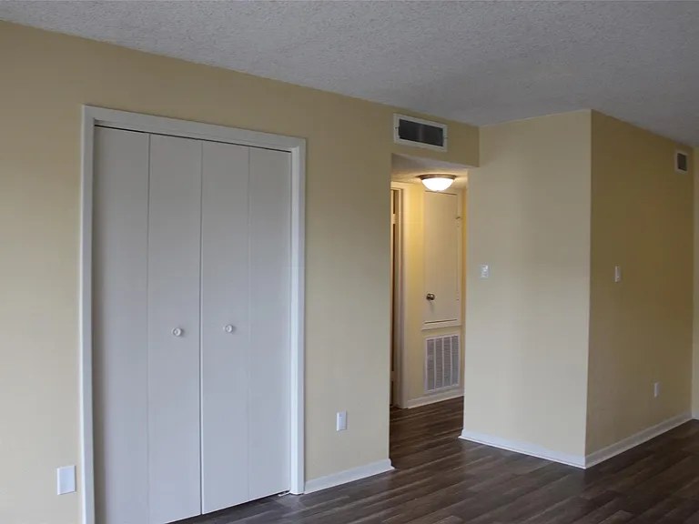 3919 Fairmont Pkwy #200 — Photo 11