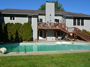 577 Old Windsor Rd, Dalton, MA 01226