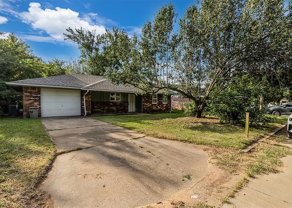 1st image of 403 Butler Dr