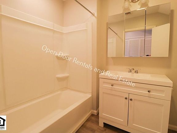 5th image of 330 Harris St #A