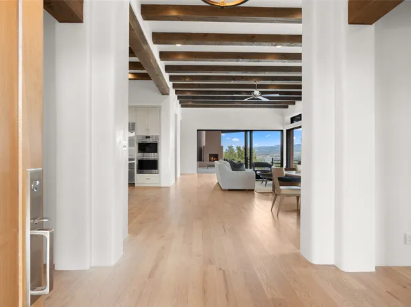 2966 Broken Sherd Trl, Santa Fe, NM 87506