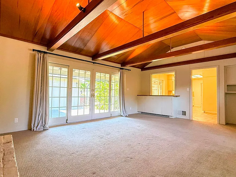 1711 Cabana Dr — Photo 16