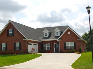 1162 Linford Cir, Alcoa, TN 37701