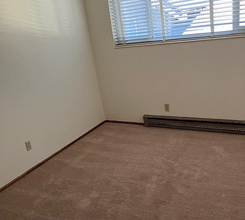 5th image of 5038 11th Ave NE APT 6