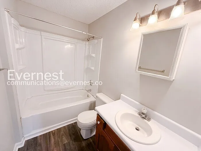 335 Jamestown Manor Dr — Photo 13