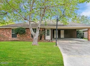 403 Yvette Marie Dr, Lafayette, LA 70508