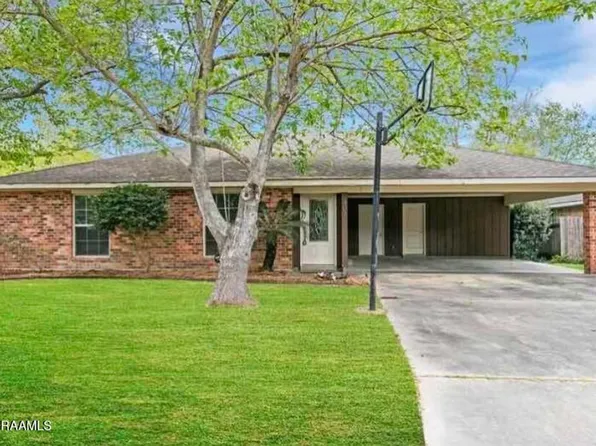 403 Yvette Marie Dr, Lafayette, LA 70508