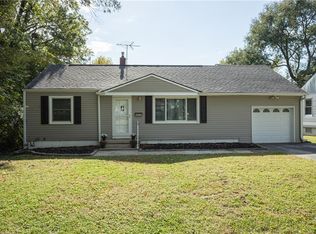 10001 E 34th St S, Independence, MO 64052