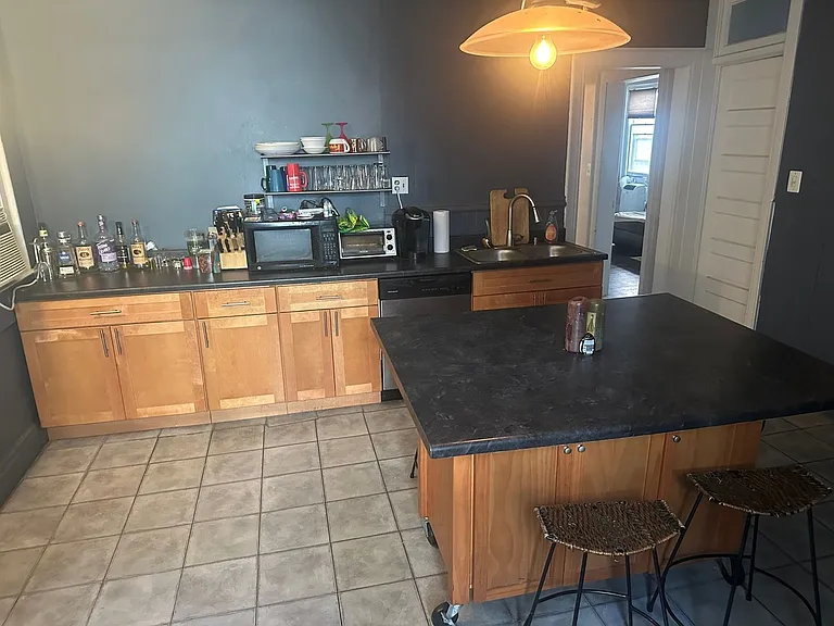 569 Elmwood Ave — Photo 11