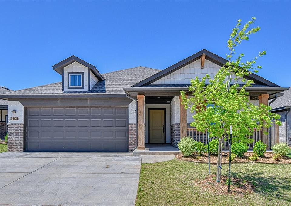 1st image of 3628 Alta Vista Dr