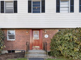 31 Fairview Dr APT 1, Danbury, CT 06810