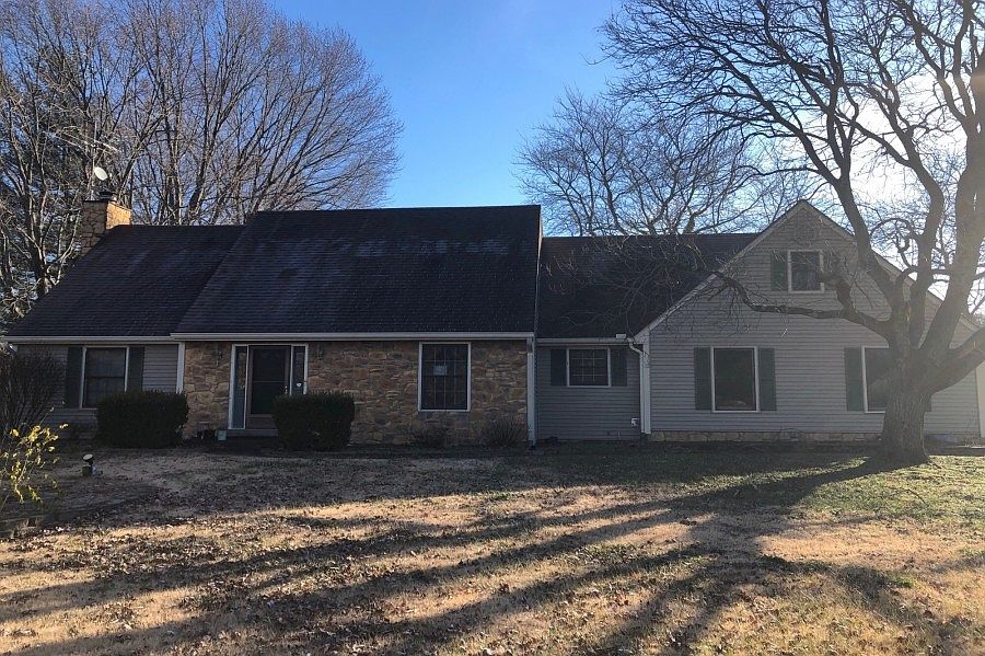 1st image of 3358 Bow Dr