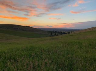 Twin Cubs Ln, Gallatin Gateway, MT 59730