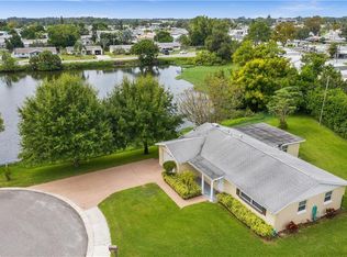 1711 Paragon Pl, Holiday, FL 34690