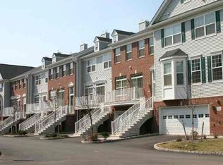 5 Society Hill Dr N #PENTHOUSE, Jersey City, NJ 07305
