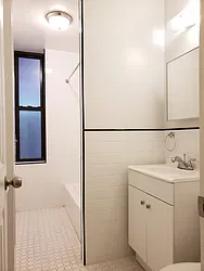 Rented by Lang Realty LLC
