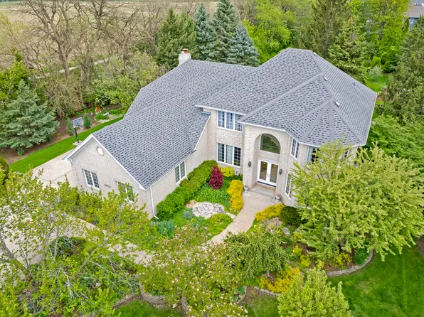 30W812 Warwick Way, Wayne, IL 60184