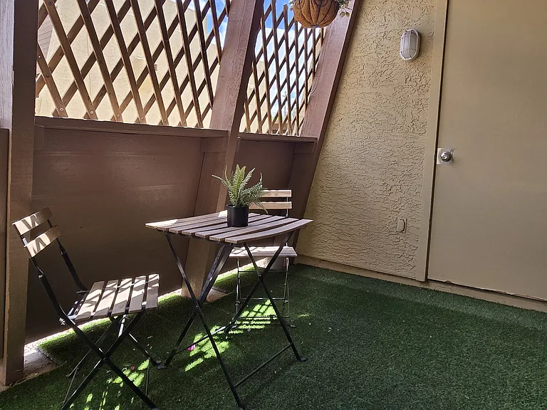 1325 S Judd St — Photo 30
