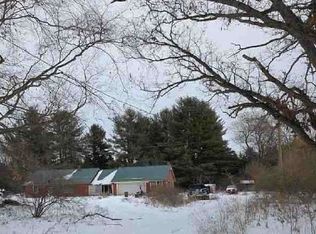 6696 N Amy School Rd, Howard City, MI 49329