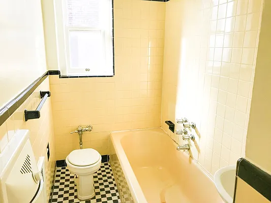 Rented by Showcase Realty | media 3