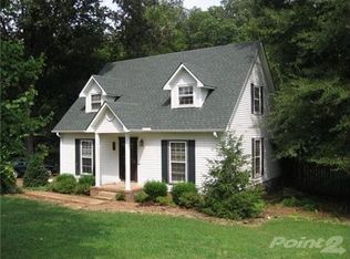 306 Daniel Dr, Lawrenceburg, TN 38464