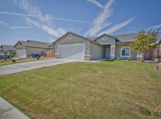 8507 Andromeda Ln, Bakersfield, CA 93306