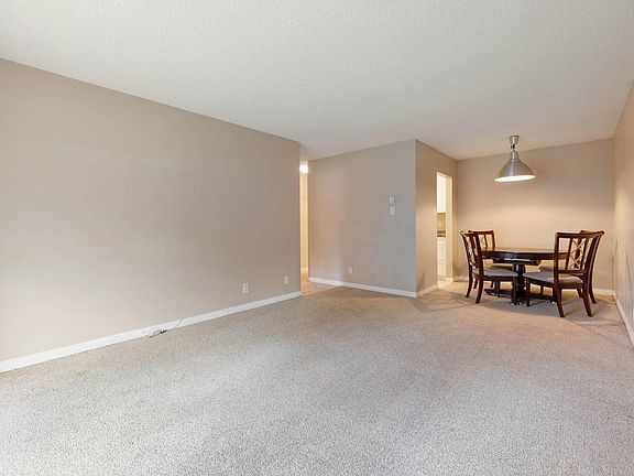 5th image of 8511 Ackroyd Rd #210