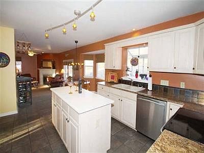 2nd image of 8157 Foxdale Ct