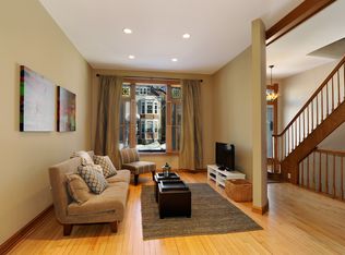 2702 N Dayton St, Chicago, IL 60614